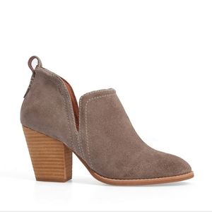 Jeffrey Campbell Rosalee Grey Taupe Suede Booties 8